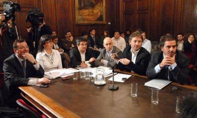  Dos integrantes de la comisi�n investigadora por las escuchas pedir�n citar a Franco Macri