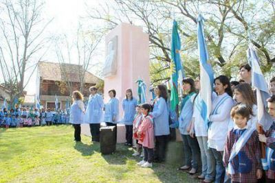 Los docentes lujanenses celebraron su d�a por adelantado