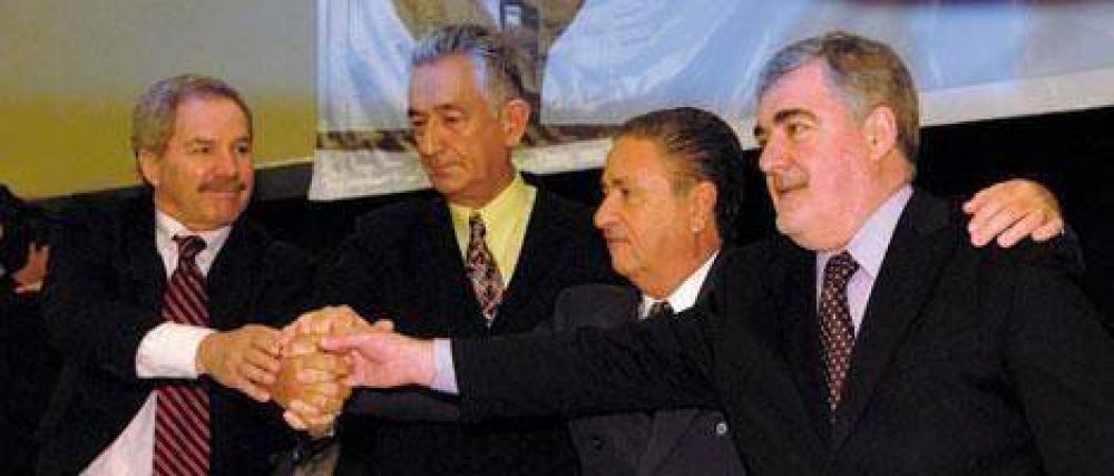 Primer acto comun del peronismo anti k Aunque persisten las diferencias, el PJ Federal logr� mostrarse unido