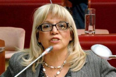 Rosa Mu�oz culp� a la Atech y la UCR