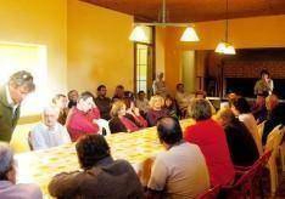 Productores cortar�an riego en todo el Alto Valle