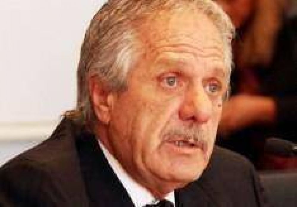 Los abogados piden a Saiz y Mendioroz una soluci�n al conflicto judicial