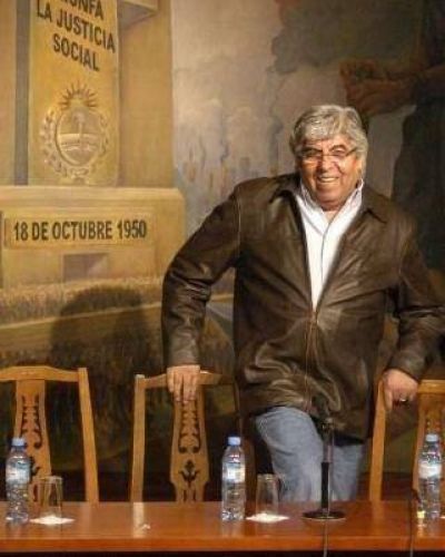 La conspiraci�n de "Cacho" Alvarez y Scarabino contra Moyano