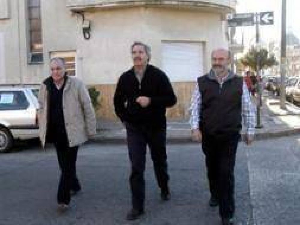 Olavarr�a y Azul: Llega Sol� tras la cumbre disidente antikirchnerista