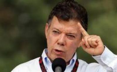 Santos orden� redoblar ofensiva contra grupos guerrilleros