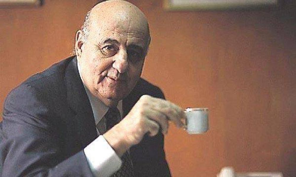Confirman continuidad de causa penal contra Gostani�n por presuntos sobreprecios