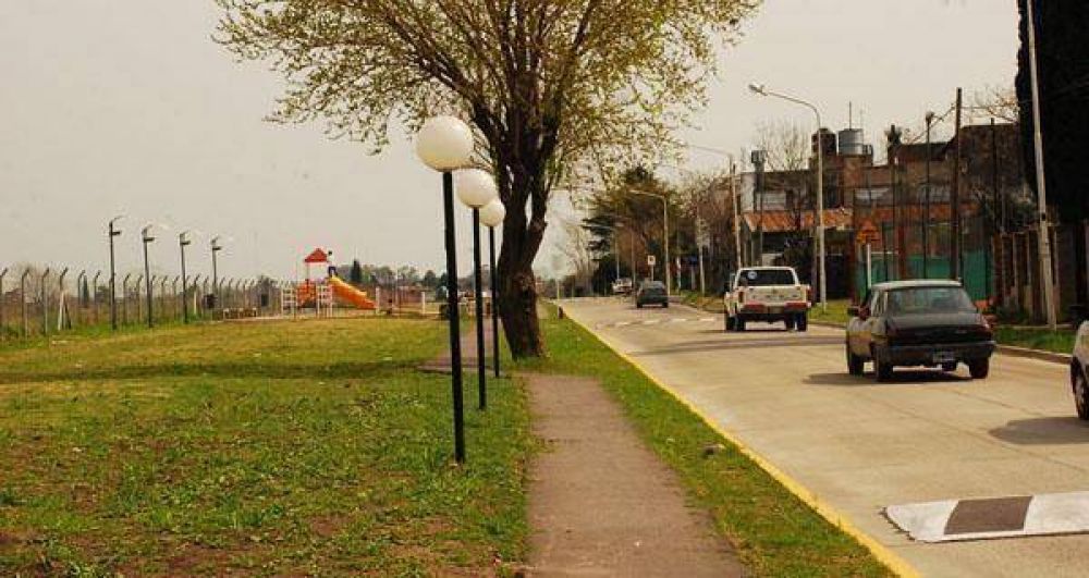 El intendente Ghi recorri� obras en Mor�n