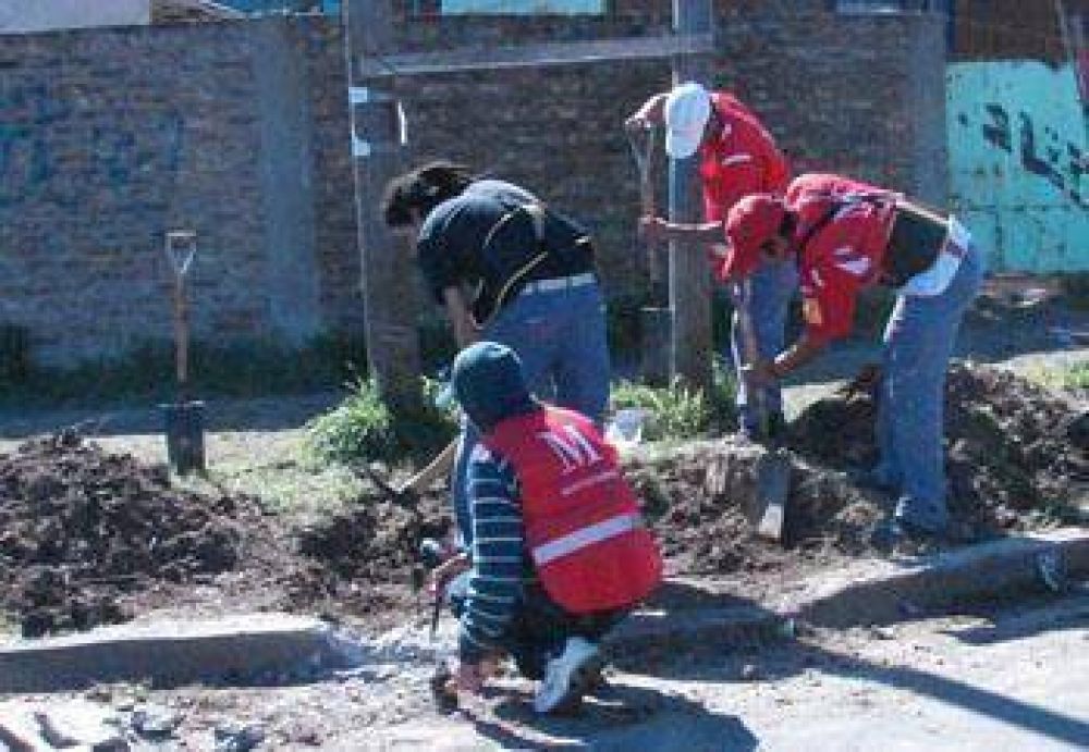 Mor�n en obra a trav�s de cooperativas de trabajo