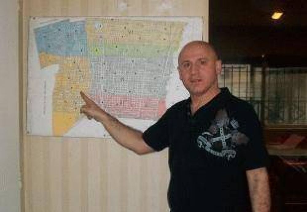 Pirillo se opone a la creaci�n de una l�nea de colectivos municipal en Vicente L�pez