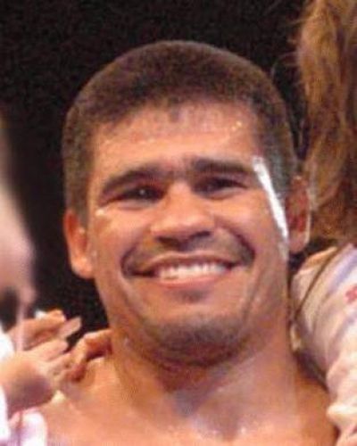 Roban 10 mil d�lares al ex boxeador "Pepe" Balbi en San Miguel