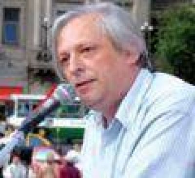 �IBARRA DEBER�A CALLAR� 