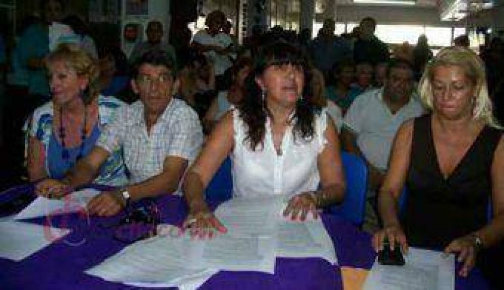 Insssep: el paro sigue por tiempo indeterminado