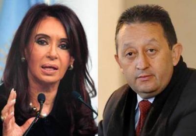 Los K redoblaron el apriete a Mendoza para que Jaque levante la demanda por la promoci�n