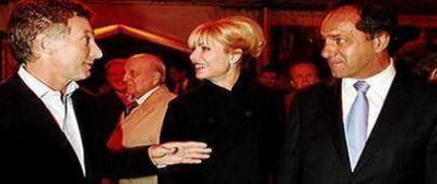 Macri habl� de la reacci�n de Scioli ante la foto junto �l: "Habr� sido una humorada"