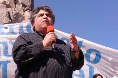 Multitudinaria asamblea festej� el �xito del Sindicato Luz y Fuerza Mar del Plata con la empresa EDEA S.A.