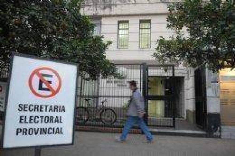 La nueva Junta Electoral no recibi� adhesiones