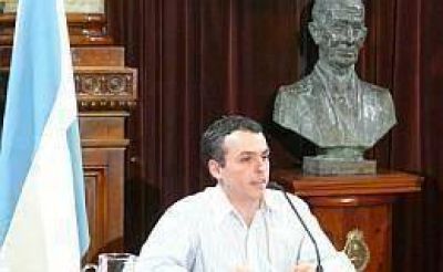 A dos meses de la sanci�n del matrimonio gay, ya se casaron 240 parejas