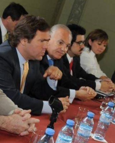 Arl�a pas� por el Senado pero la ampliaci�n del presupuesto se vota la semana que viene