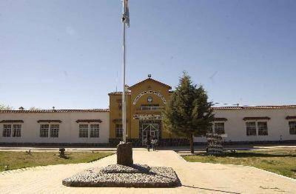  Ampliar�n la Colonia Penal de Roca