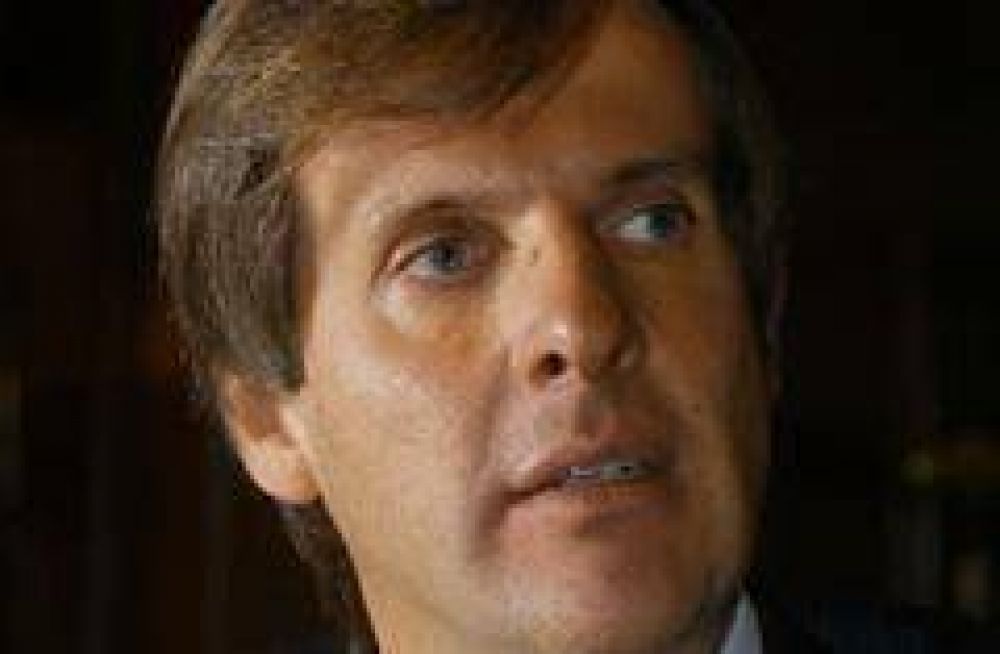 Redrado: "Argentina no entra en el mapa de los inversores" El ex presidente del Banco Central remarc� que el pa�s �no genera confianza�.