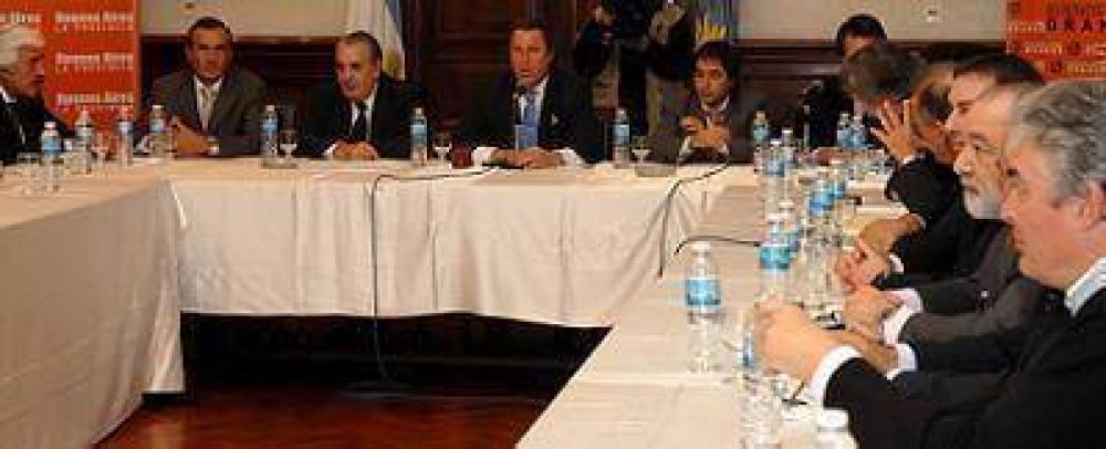 M�s fondos para Seguridad y agenda legislativa ejes del Consejo provincial