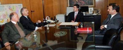 El gobernador Urtubey recibi� a representantes de la C�mara Espa�ola de Comercio de la Rep�blica Argentina