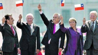 Un emisario K, en los festejos de la Embajada de Chile