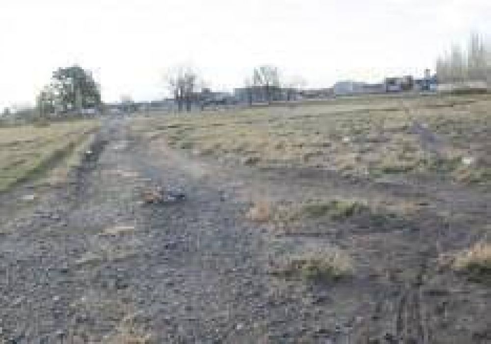 El municipio puso en venta las tierras de Alem y Kennedy