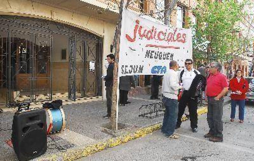  Qued� firme la destituci�n del ex vocal Badano