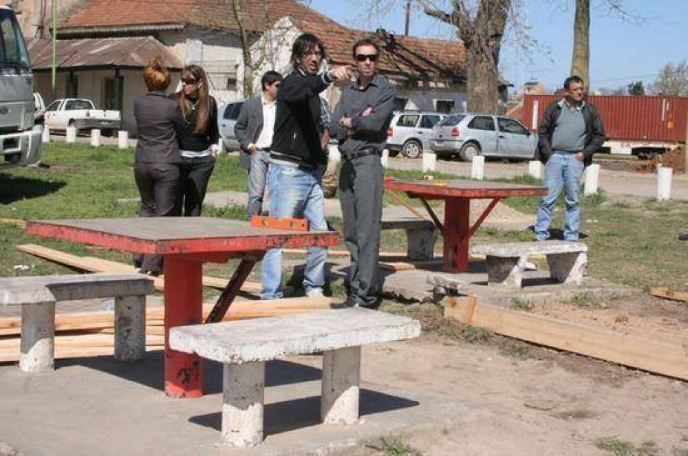  En la Costanera local: Se ultiman detalles para la realizaci�n de la Fiesta de la Primavera