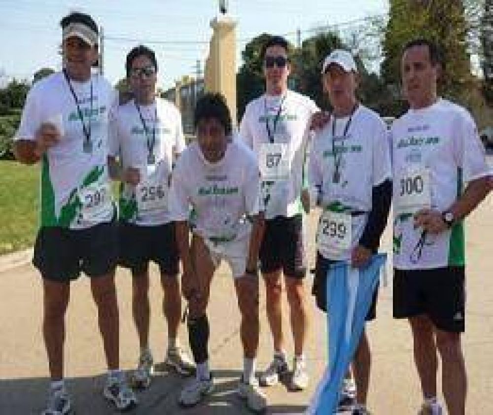 Atletismo aventura en el Colonial y Nogales