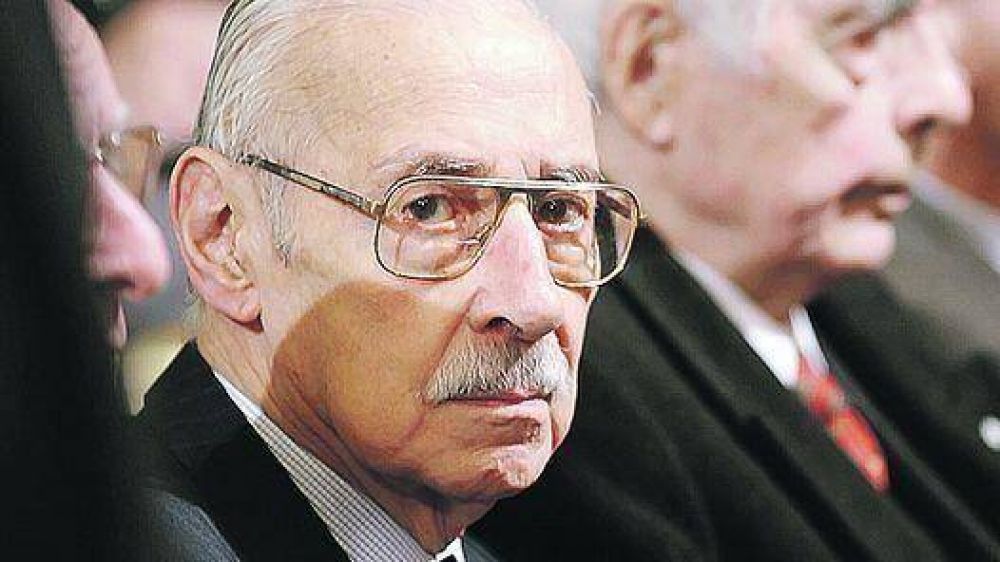 Videla, como una sombra en la c�rcel de C�rdoba