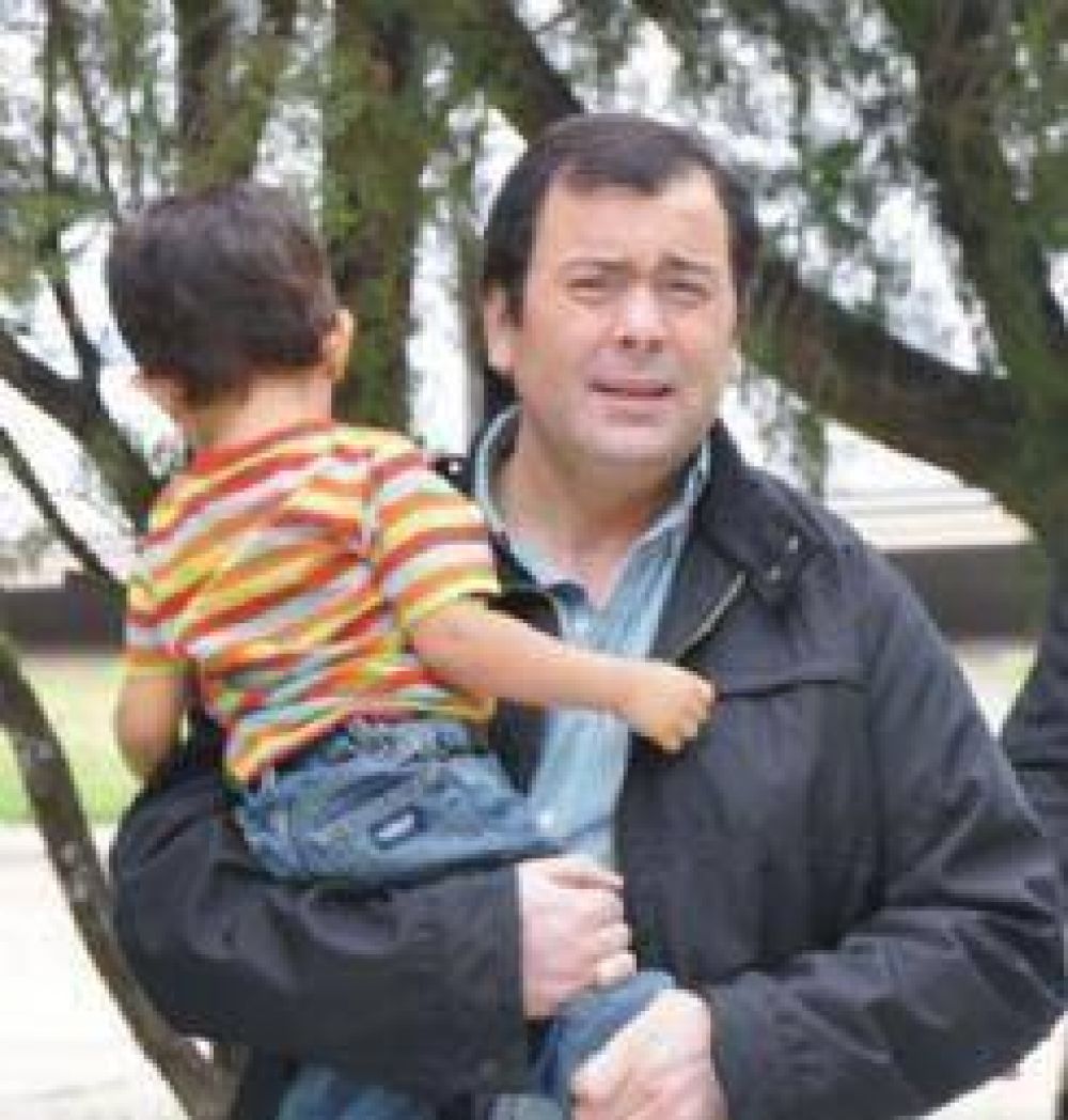 Inauguran viviendas en Capital y La Banda