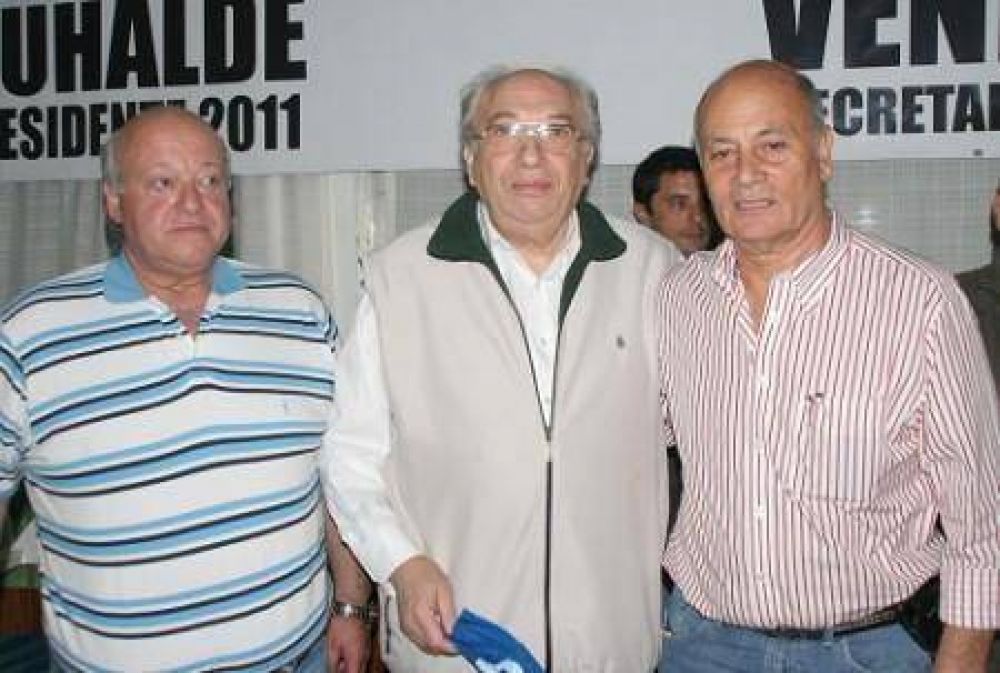 Socolovsky se reuni� con UATRE para apoyar a Duahlde