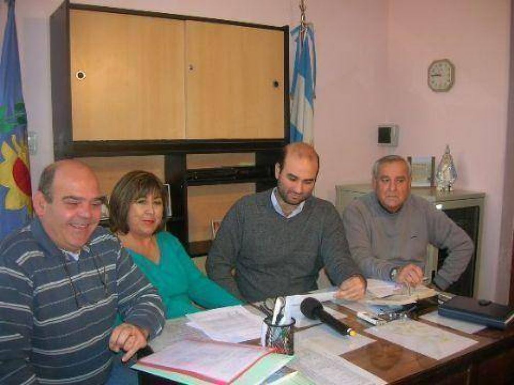 Consejo Escolar Capacitaci�n e inscripci�n del personal auxiliar