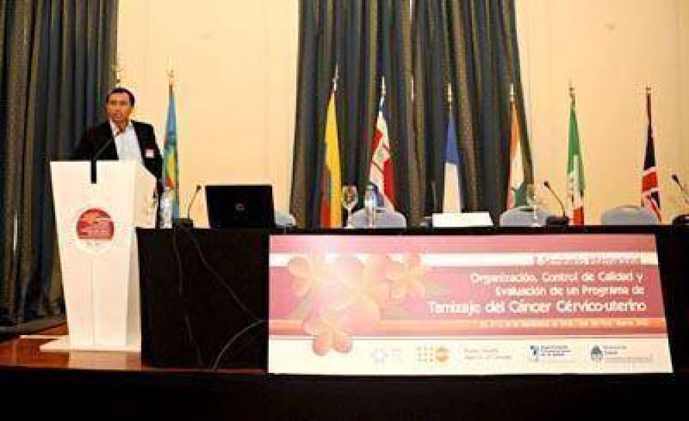Simposio internacional de c�ncer de �tero