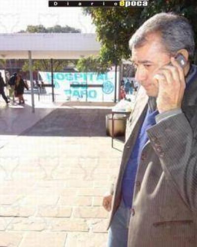 Hospitalarios protestan frente a Casa de Gobierno