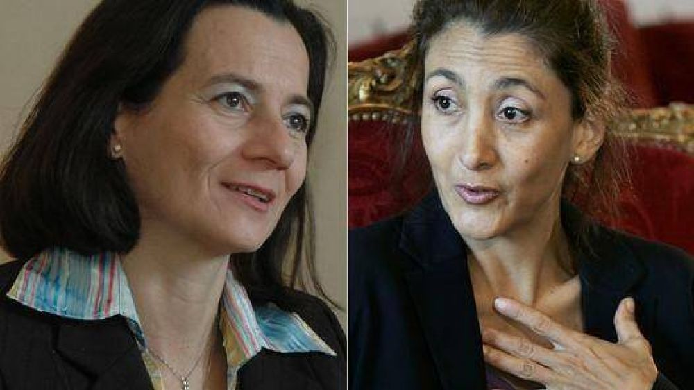 Clara Rojas desmiente las versiones que dio Ingrid Betancourt sobre su hijo