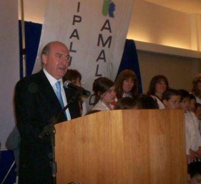 Iniciativa municipal Santalla y el Plan Pibes 2.1: �Estamos participando de algo importante y trascendente�