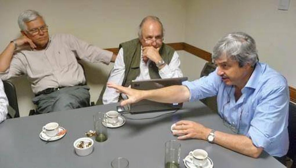 Lecher�a: productores quieren precio de referencia provincial