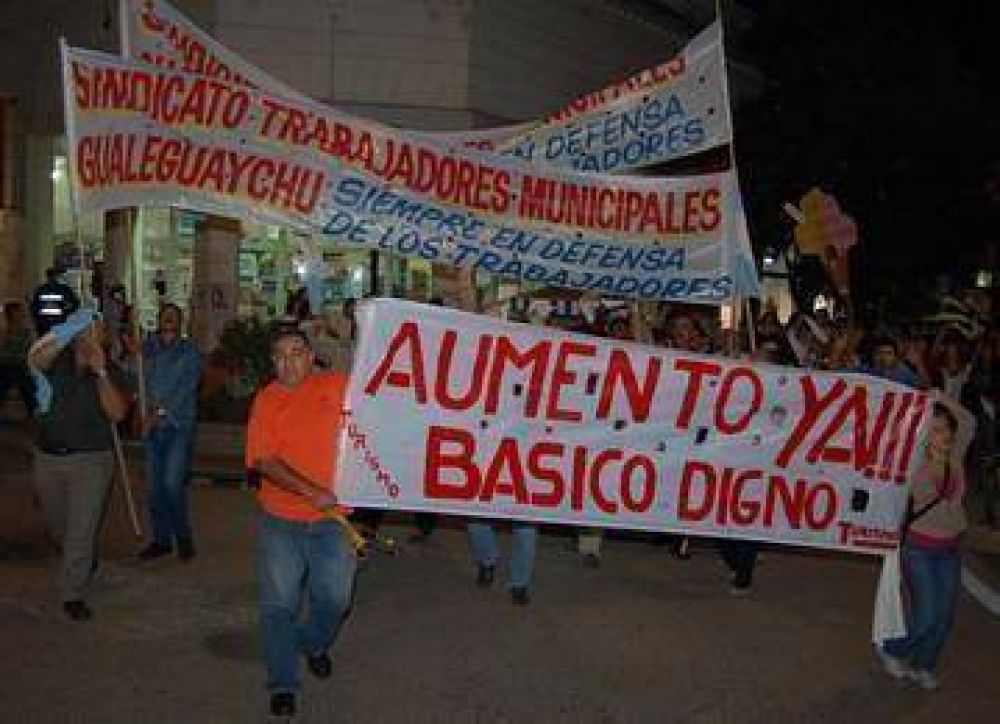 El Sindicato coincidi� en un punto y baj� a un 12 por ciento su pedido de aumento 
