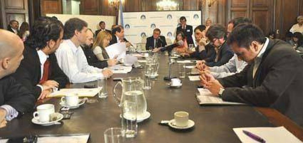 Se empantana la comisi�n investigadora de Macri