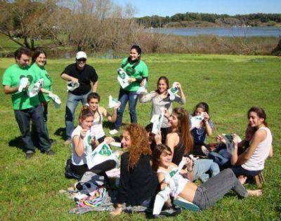 El EMTur desarroll� la campa�a de concientizaci�n �Amar es Cuidar�