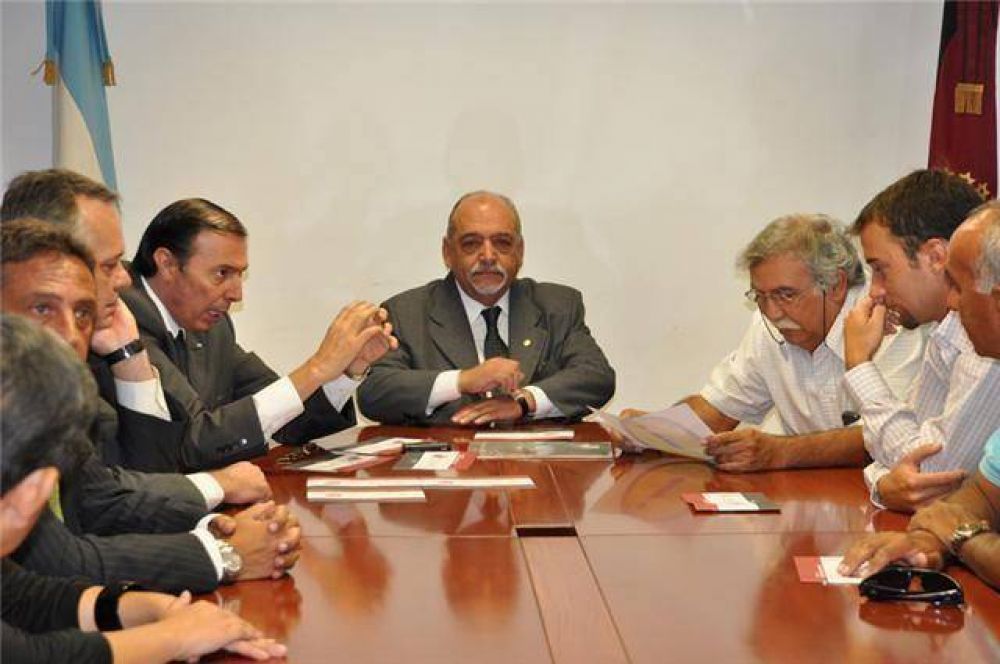 Cesar Alvarez preside hoy una nueva sesi�n del Consejo Deliberante con un amplio temario