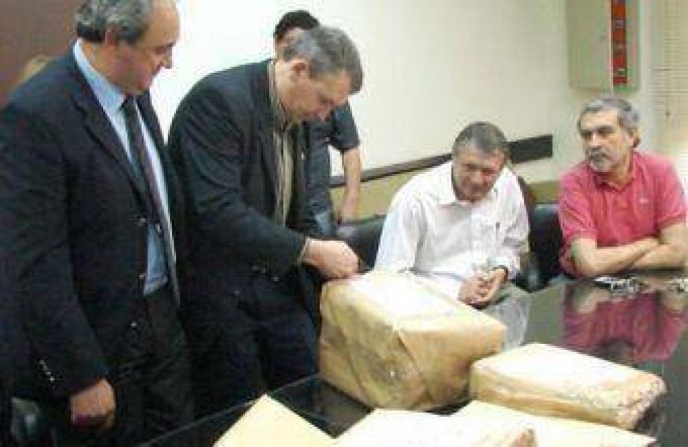 Abrieron los sobres para la nueva alcaid�a de Laguna Blanca