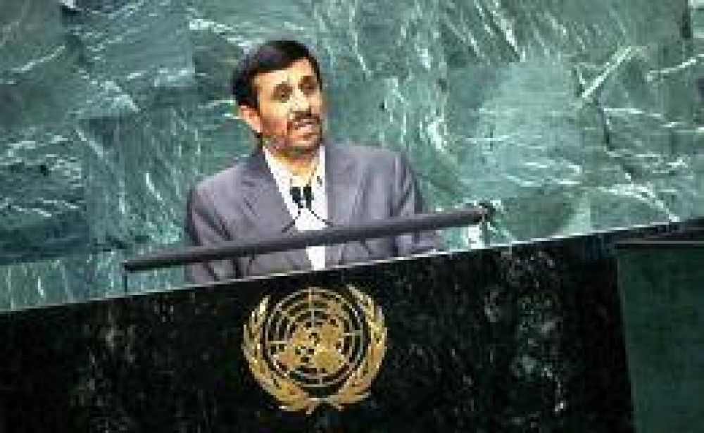 En la ONU, Ahmadineyad advirti� sobre una posible guerra "sin l�mites" con EEUU