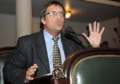 "Los dep�sitos judiciales no son de los abogados"