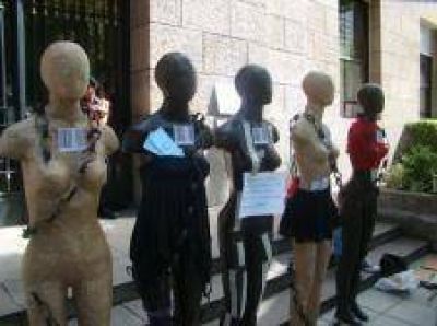  "No hay pol�ticas municipales contra la oferta sexual"