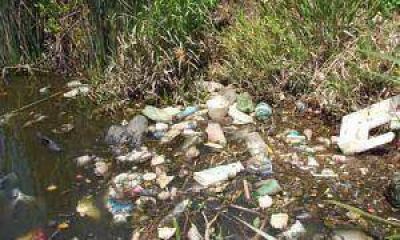Reclaman obras para contener contaminaci�n con l�quidos cloacales en Huaico Chico 
