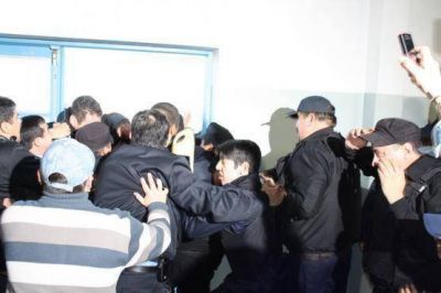 Serios incidentes en un acto de Peralta 
